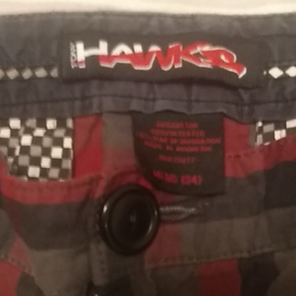 Tony Hawk Short - Picture 3 of 3